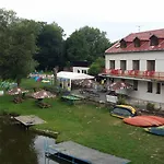 Ostende - U Reky Отель 3*