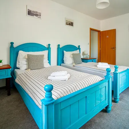 Ostende - U řeky 3* Chocerady