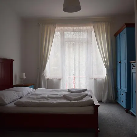 Szálloda Ostende - U Reky Chocerady
