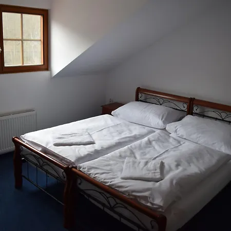 Szálloda Ostende - U Reky 3*
