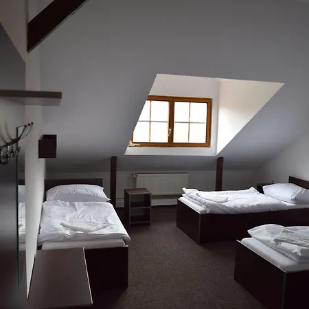 Szálloda Ostende - U Reky 3*