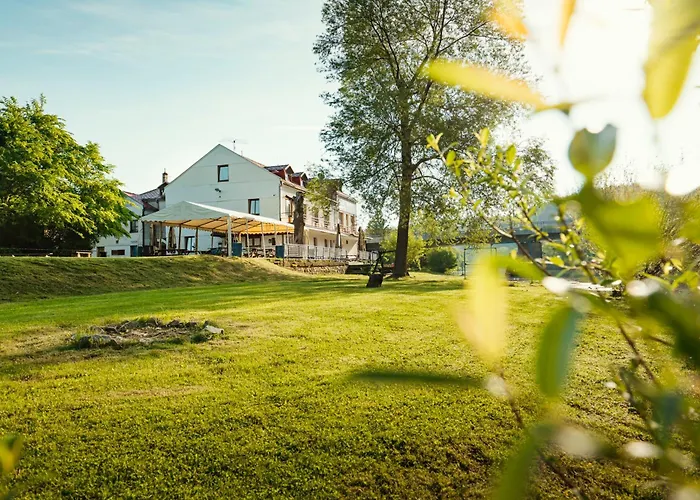 호텔 Ostende - U Reky 3*